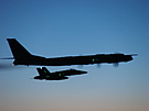 CF-18 & TU-95