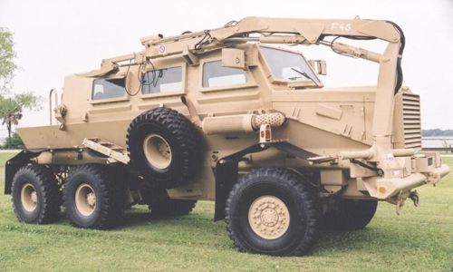 LAND_Buffalo_EOD_Vehicle_Shows_Claw_lg.jpg